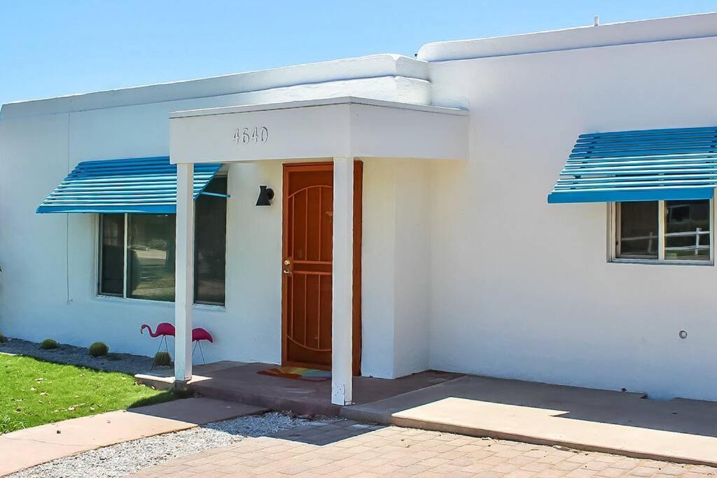 فيلا Newly Remodeled Midcentury Pink Flamingo Casa فينيكس المظهر الخارجي الصورة